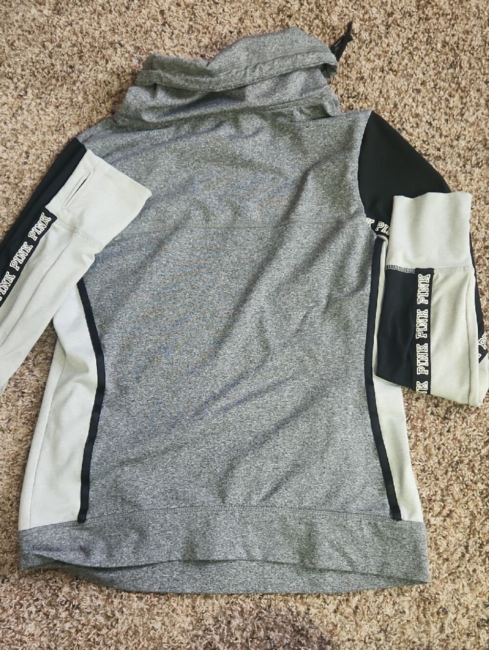 PINK Victoria's Secret Gray, Black & White Pullover - Picture 4 of 4